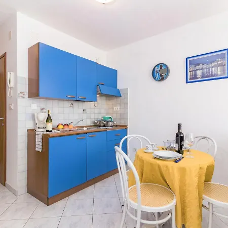 Stefano - Rac183 By Interhome Rabac